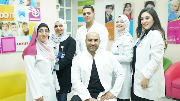 الدكتور رأفت ربحي شحدة ابو سارة