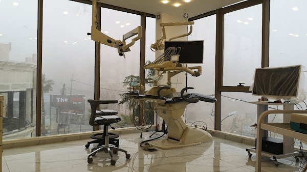 Dr. Eyad Alkhatib Endodontics & Dental Clinics | عيادات الدكتور إياد الخطيب لطب الأسنان وعلاج الجذور