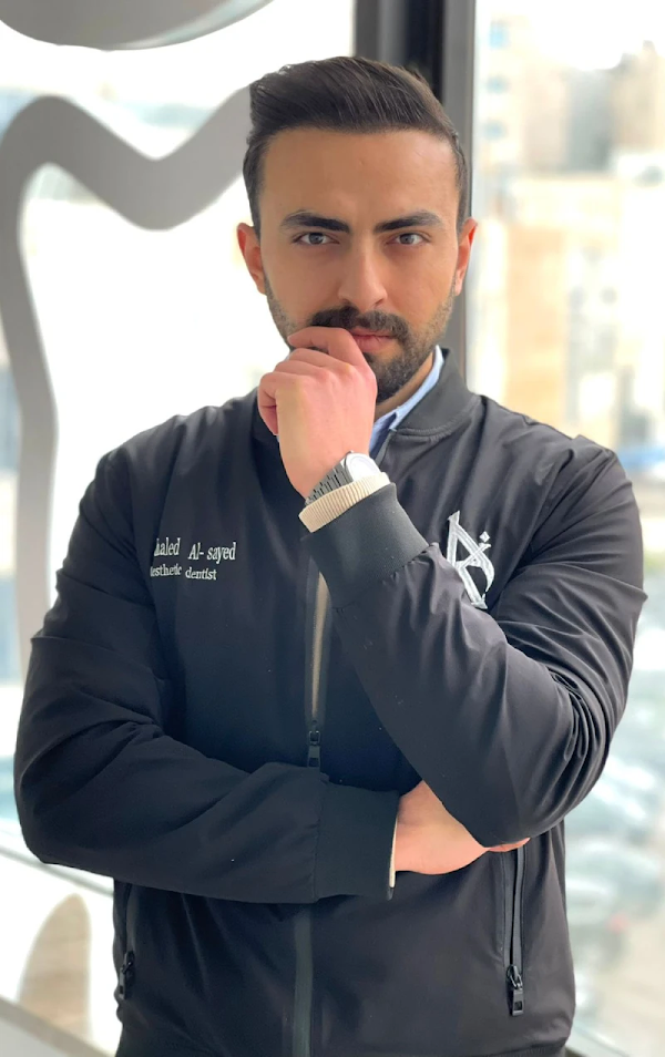 مركز الدكتور خالد السيد لتجميل وزراعة الاسنان
