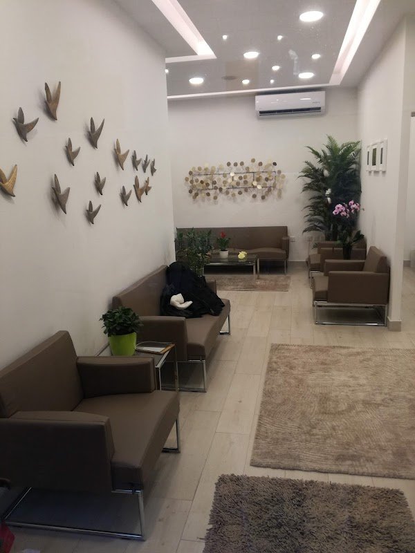 الدكتورة رنا عريضه