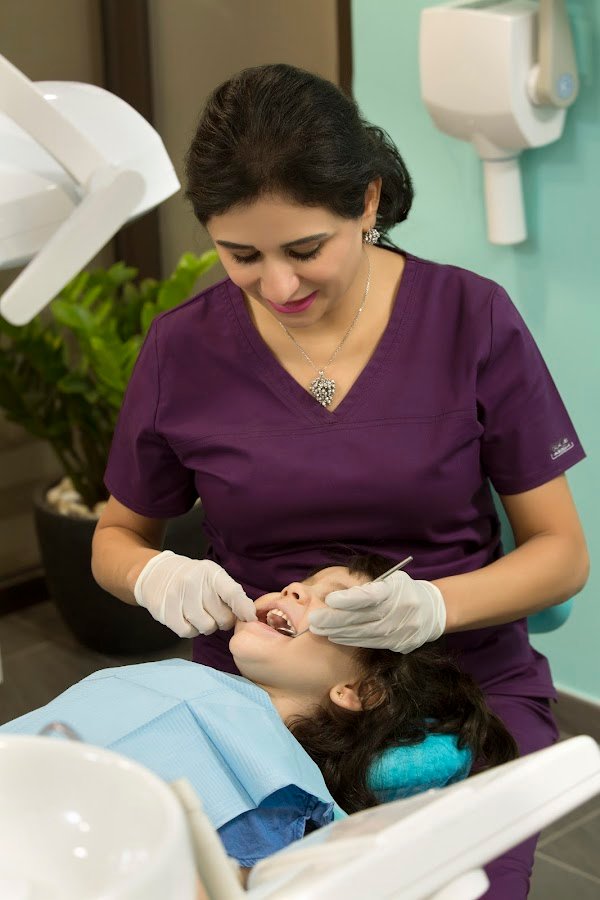 Pediatric dentist and Special needs الدكتورة مي التايه Dr Mai Altayeh أستشارية طب أسنان الأطفال و الاحتياجات الخاصة